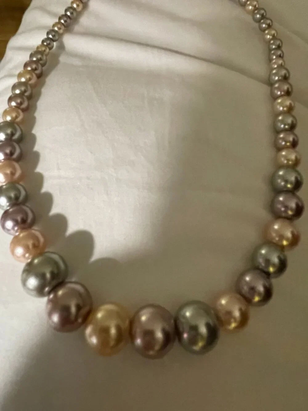 Vintage Graduated Multicolor Faux Pearl Statement Necklace